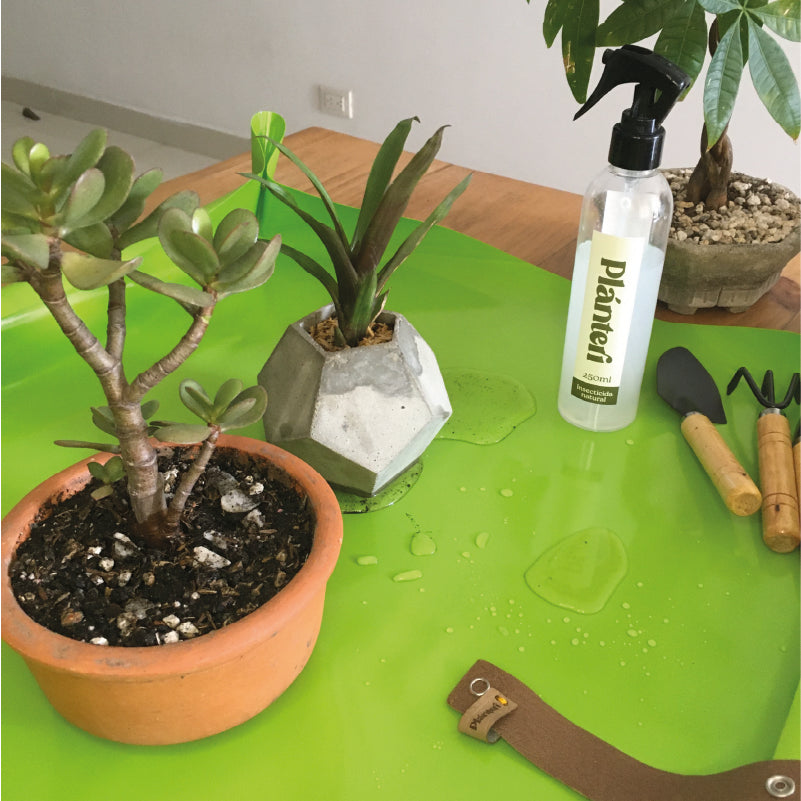 Mat de jardinería Pánteri